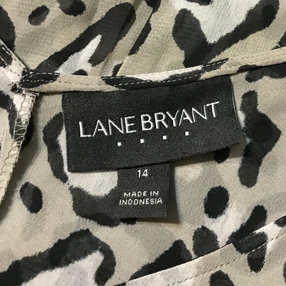 Lane Bryant  Gray& Black Animal Print Double Layer Chiffon Swing Tank Size 14 - Picture 7 of 12
